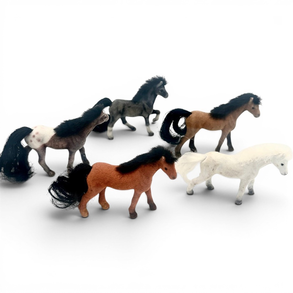 Melissa & Doug Pasture Pals Flocked Horse Lot 5 Fuzzy Miniature Horses Hair Mane